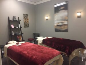 https://notarochiropracticoffices.com/wp-content/uploads/2022/10/IMG_6471-300x225.jpg